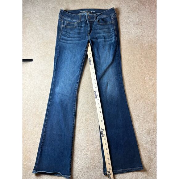 American Eagle Jeans Women's 8L Blue Kick Boot Low Rise Dark Denim Stretch - Picture 1 of 6